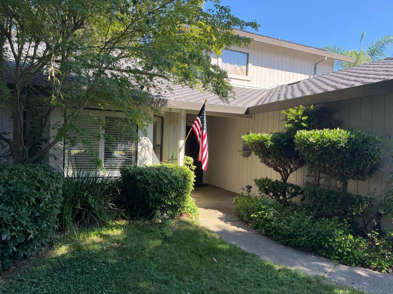8985 Cherry Hills Place - Photo 1