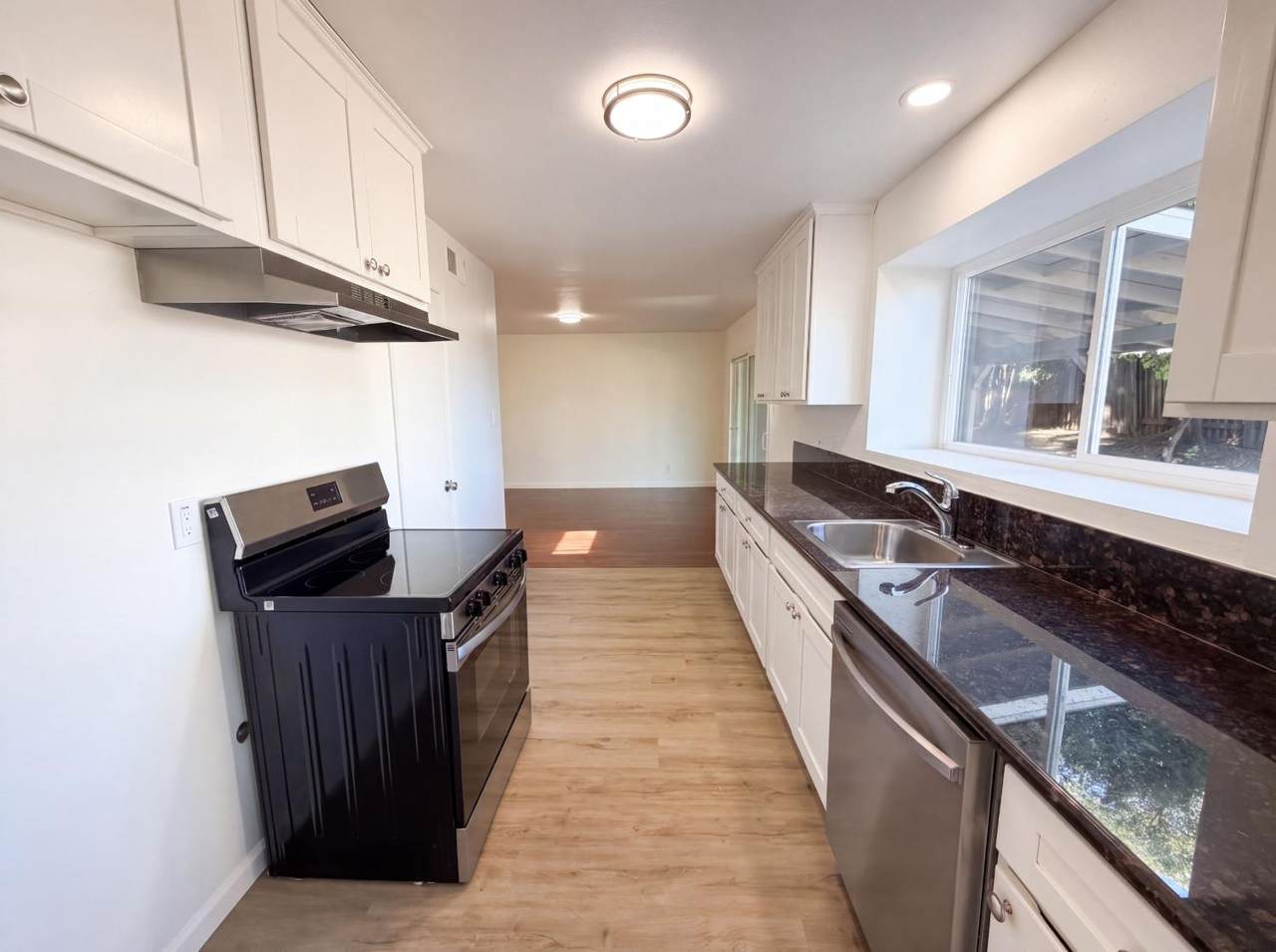 https://bt-photos.global.ssl.fastly.net/sacramento/1280_boomver_1_561201988-2.jpg