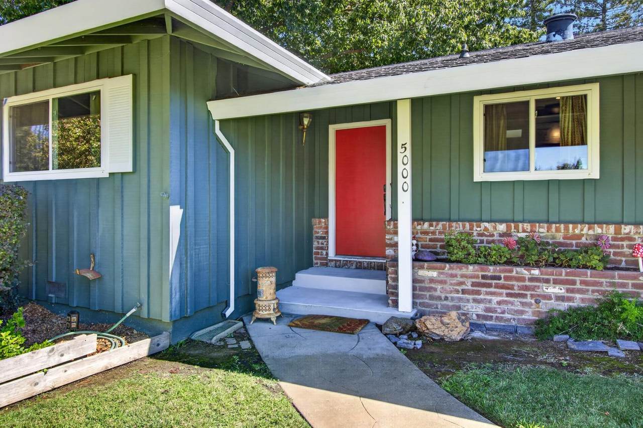 https://bt-photos.global.ssl.fastly.net/sacramento/1280_boomver_1_561202029-2.jpg