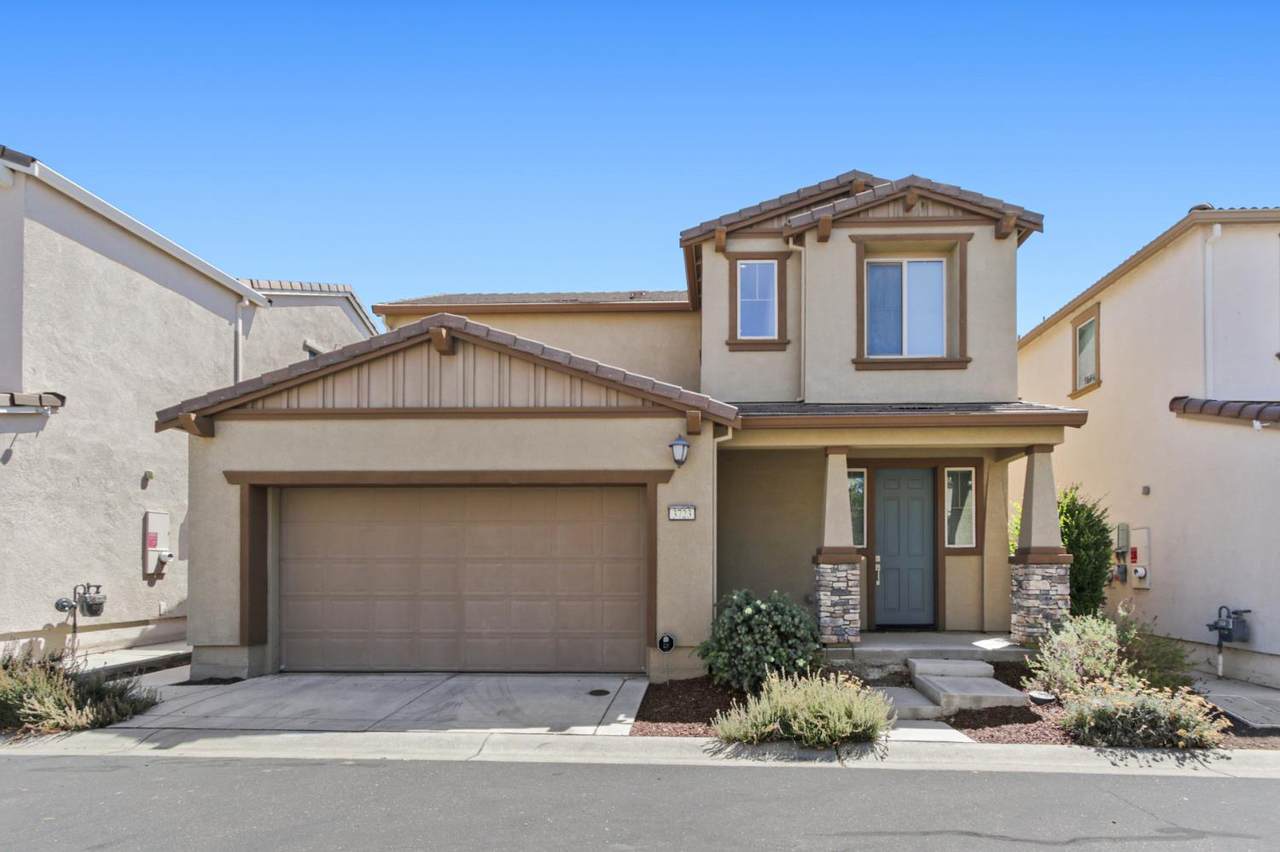 3723 Po River Way - Photo 1