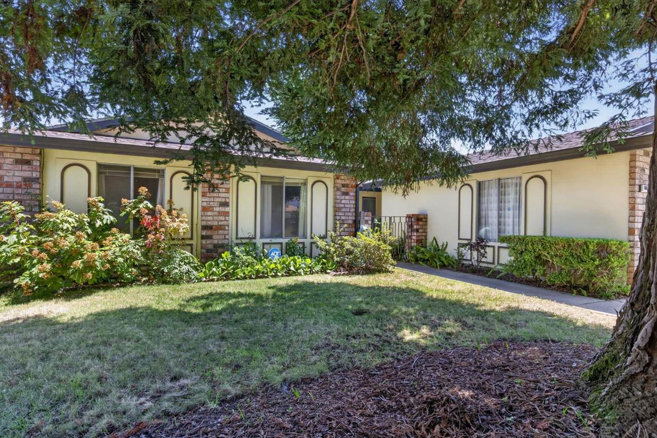 6861 Kettering Circle - Photo 1