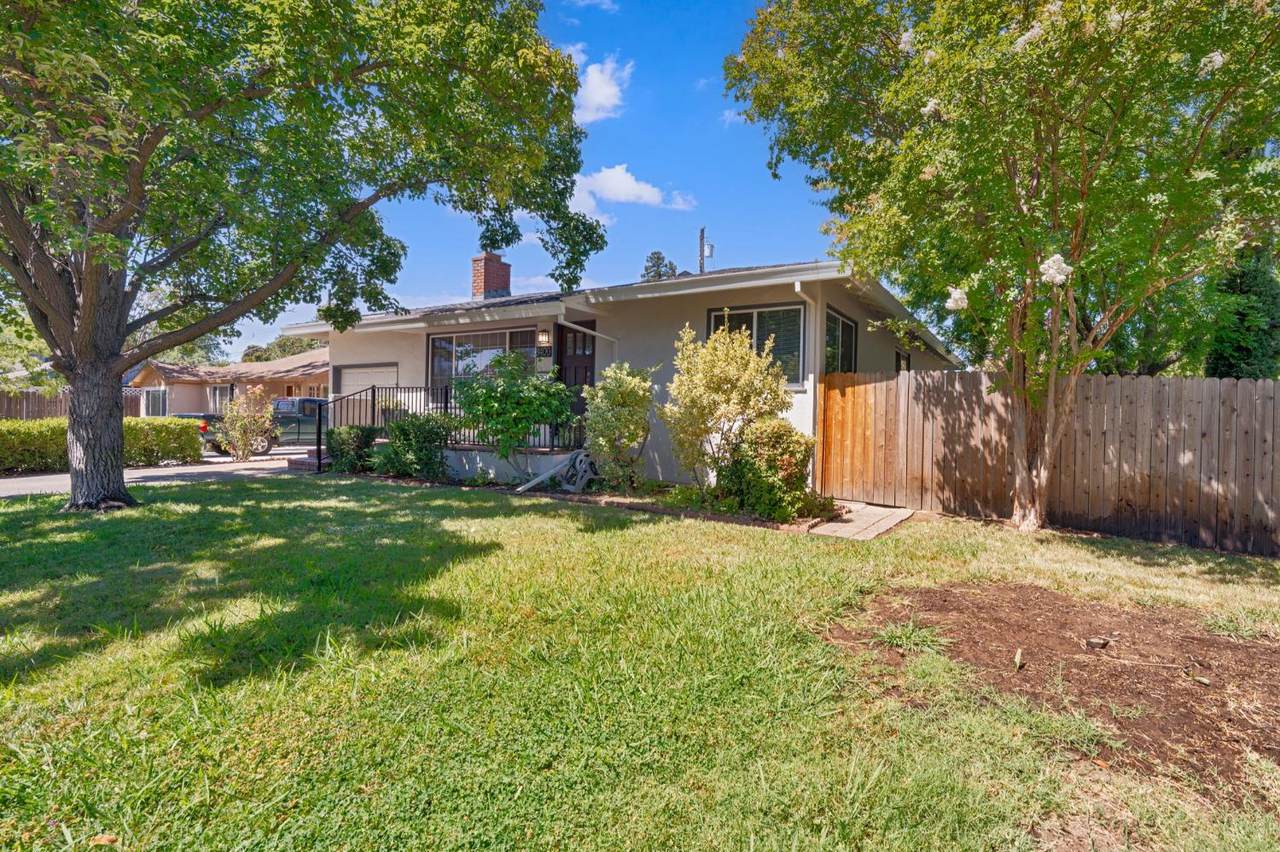 https://bt-photos.global.ssl.fastly.net/sacramento/1280_boomver_1_561202250-2.jpg
