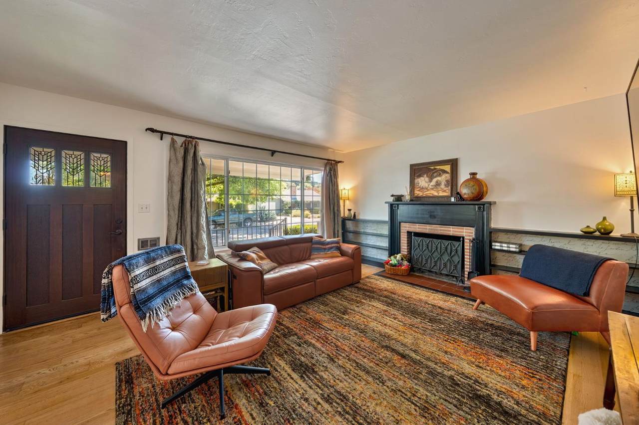 https://bt-photos.global.ssl.fastly.net/sacramento/1280_boomver_1_561202250-2.jpg
