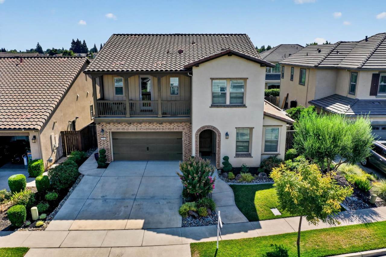 248 Heirloom Avenue - Photo 1