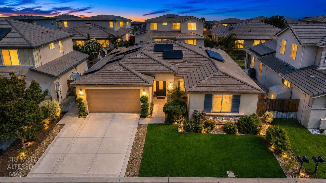 9261 Shearwater Circle - Photo 1