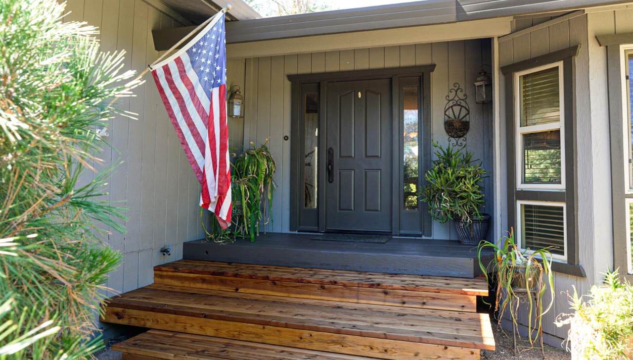 https://bt-photos.global.ssl.fastly.net/sacramento/1280_boomver_1_561202514-2.jpg