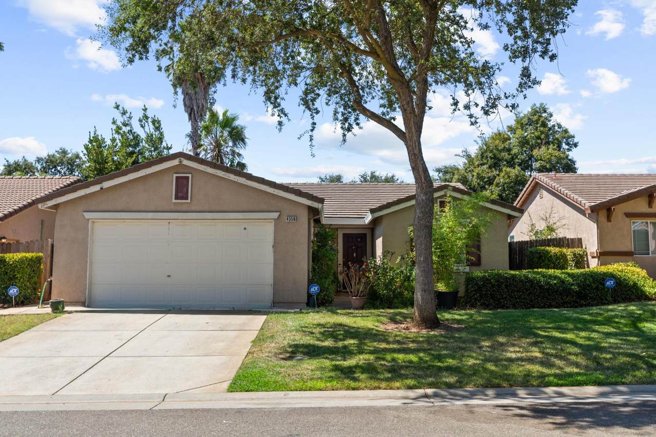 4356 Wickford Way - Photo 1