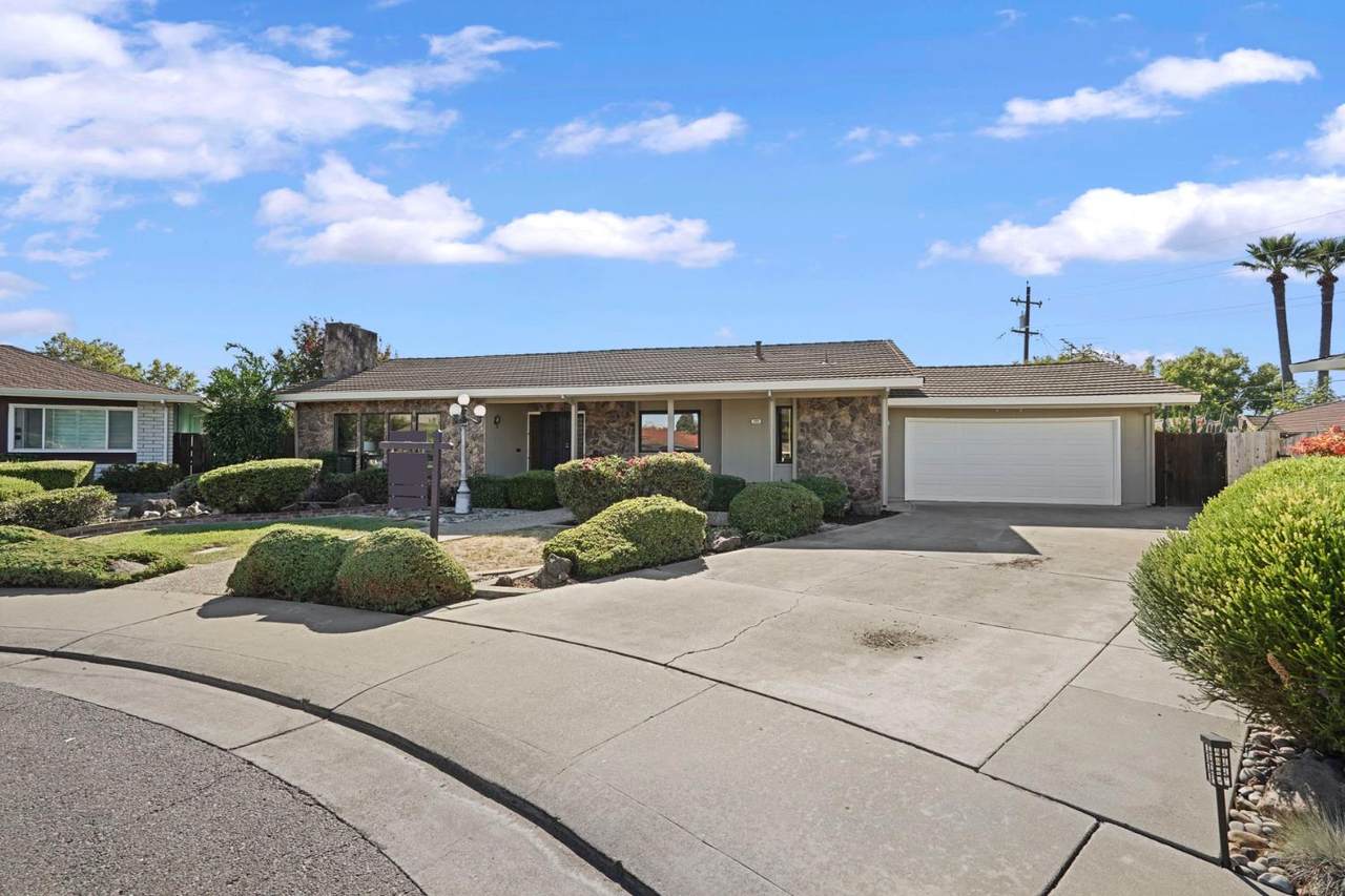https://bt-photos.global.ssl.fastly.net/sacramento/1280_boomver_1_561202743-2.jpg
