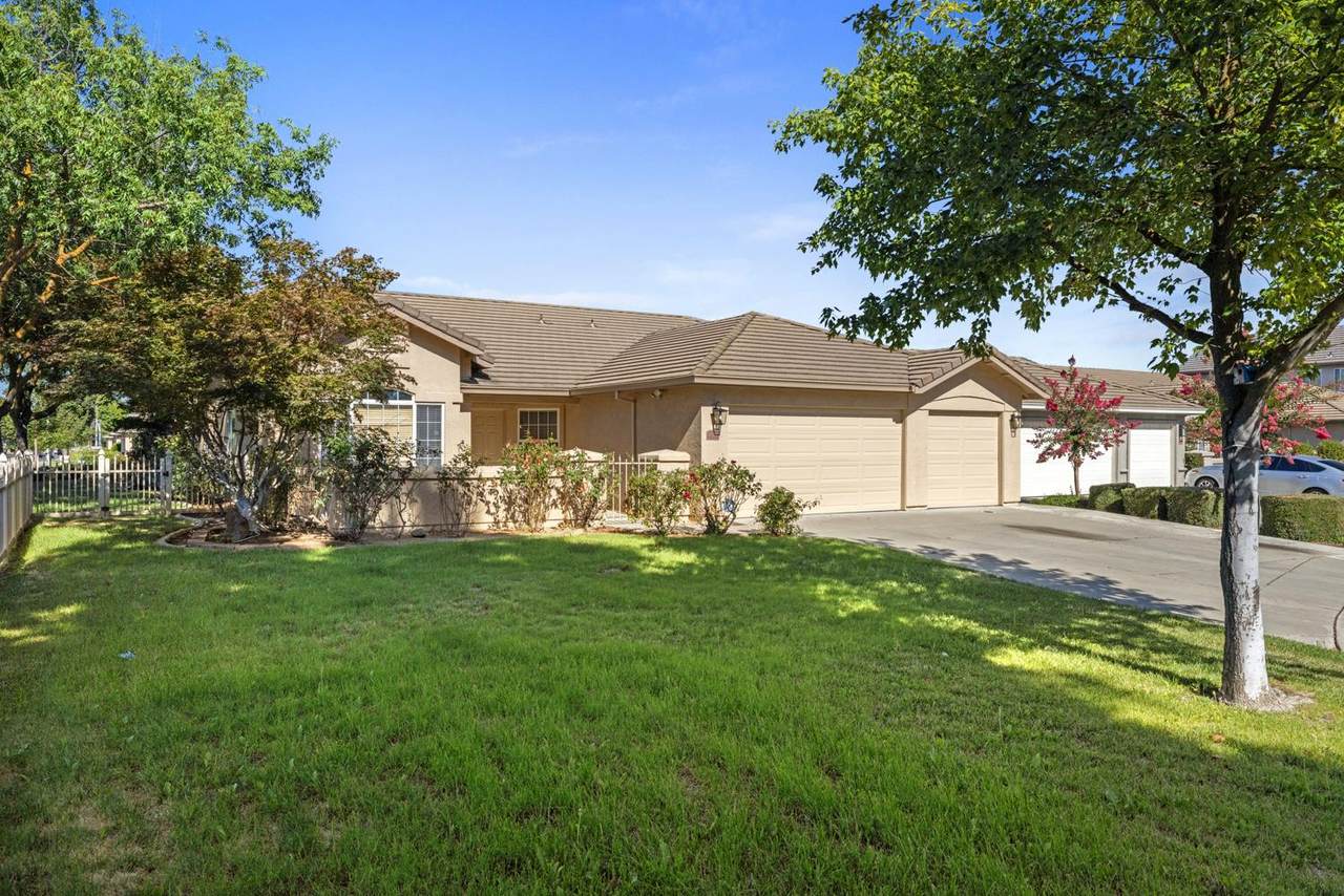 4001 Wheeler Peak Way - Photo 1
