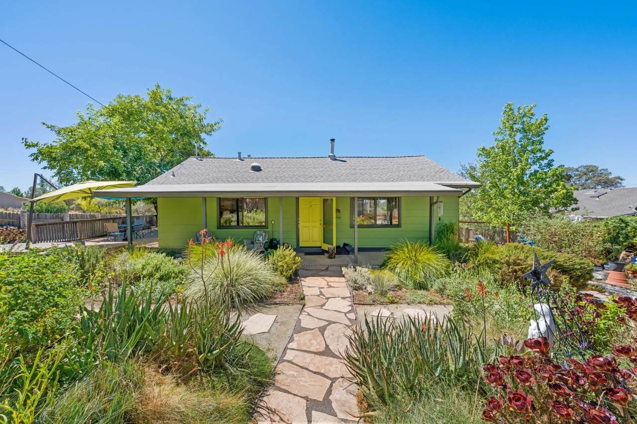 10650 Atwood Road - Photo 1