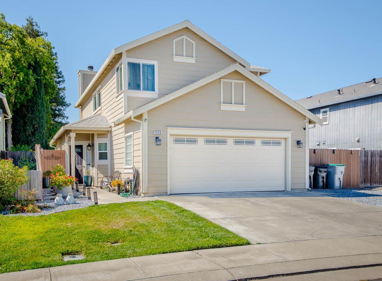 1530 Paradise Valley Drive - Photo 1