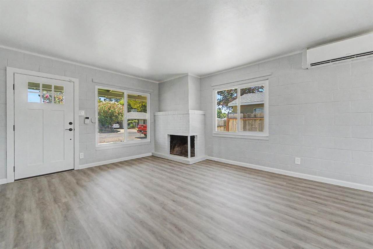 https://bt-photos.global.ssl.fastly.net/sacramento/1280_boomver_1_561202961-2.jpg