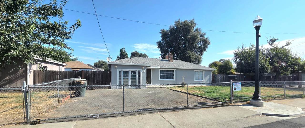 https://bt-photos.global.ssl.fastly.net/sacramento/1280_boomver_1_561202997-2.jpg