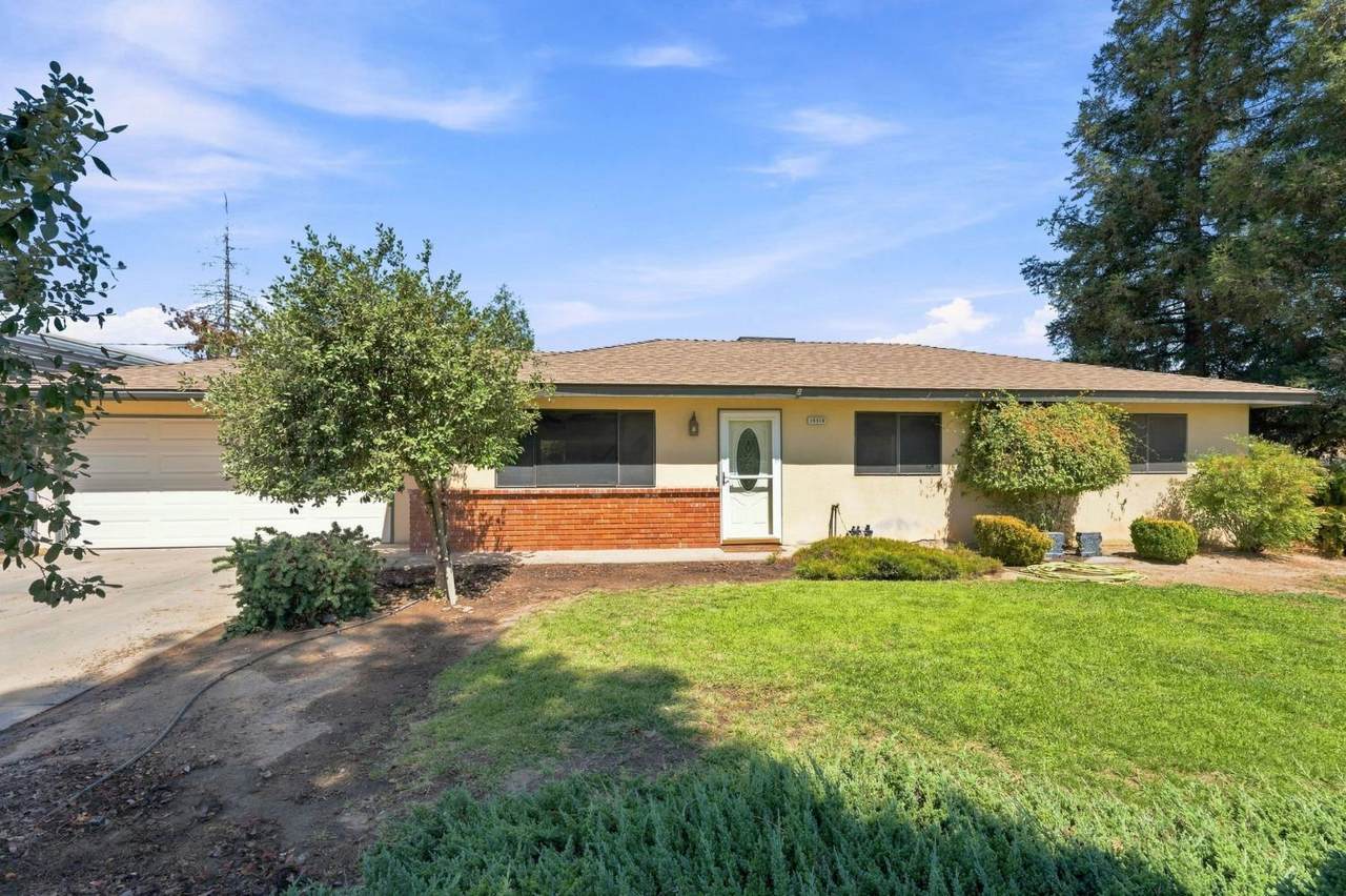 18518 Hanover Drive - Photo 1