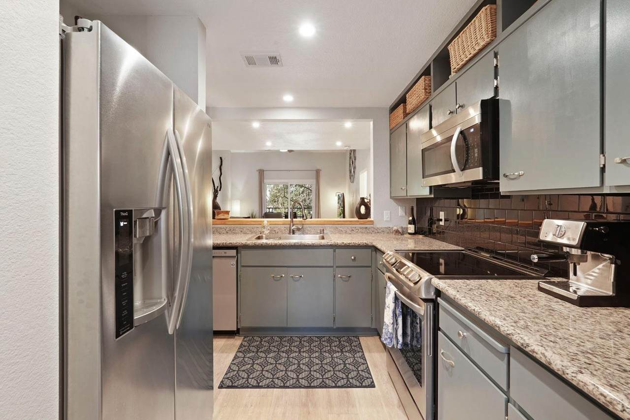 2401 Eilers Lane - Photo 1
