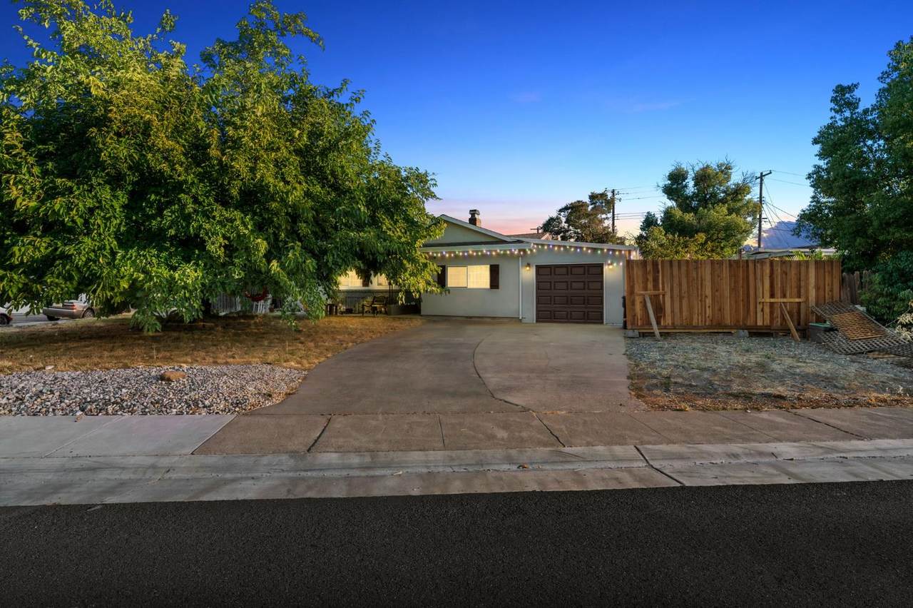 3636 Karl Drive - Photo 1