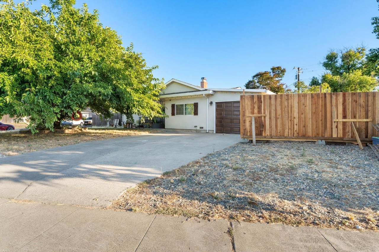 https://bt-photos.global.ssl.fastly.net/sacramento/1280_boomver_1_561203059-2.jpg