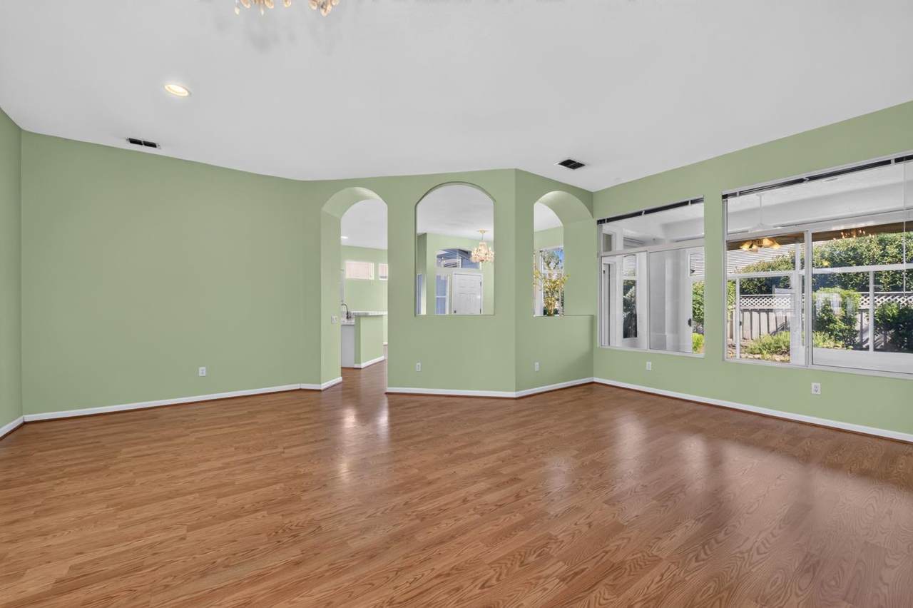 https://bt-photos.global.ssl.fastly.net/sacramento/1280_boomver_1_561203250-2.jpg