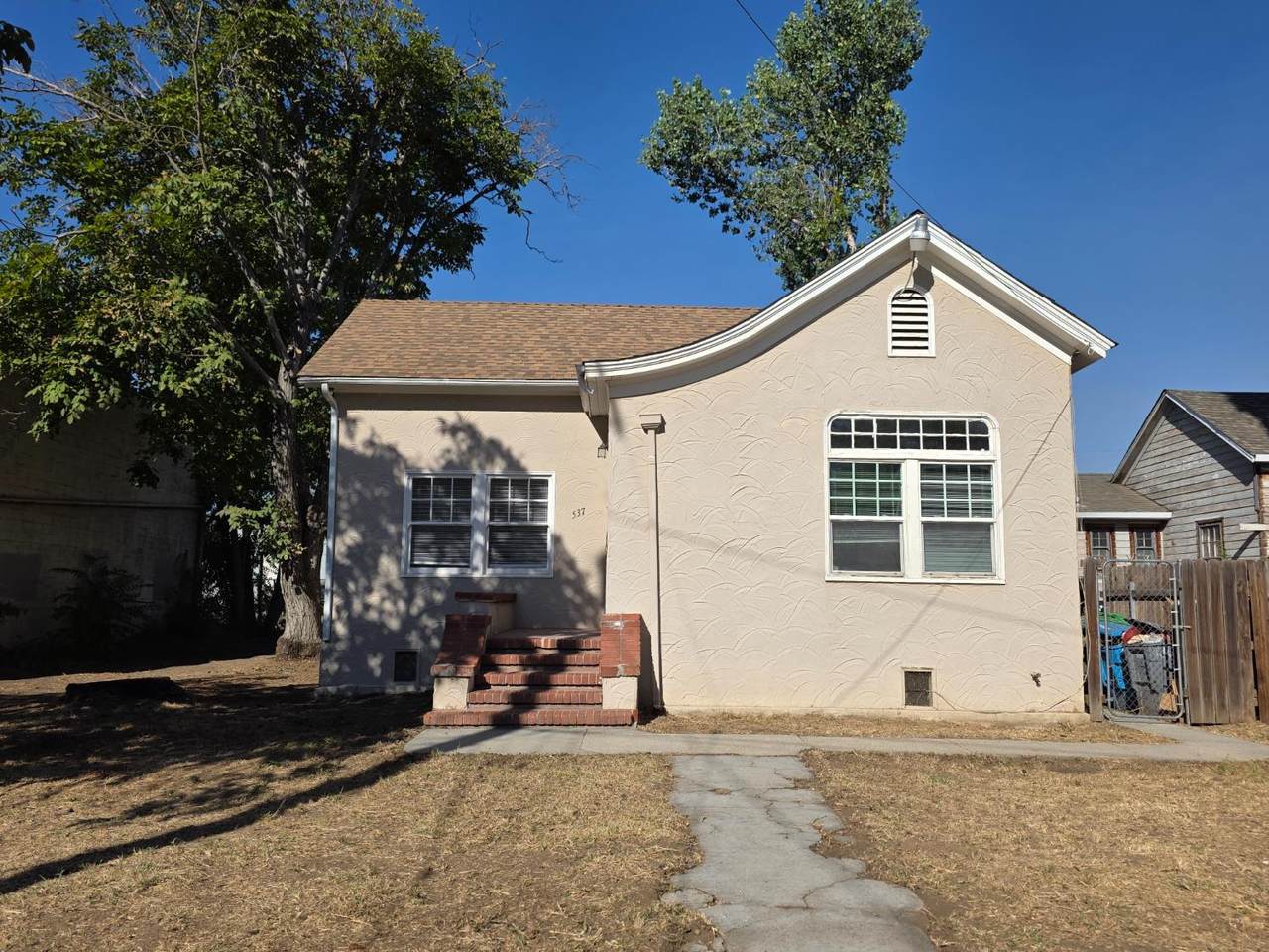 537 Yolo Street - Photo 1