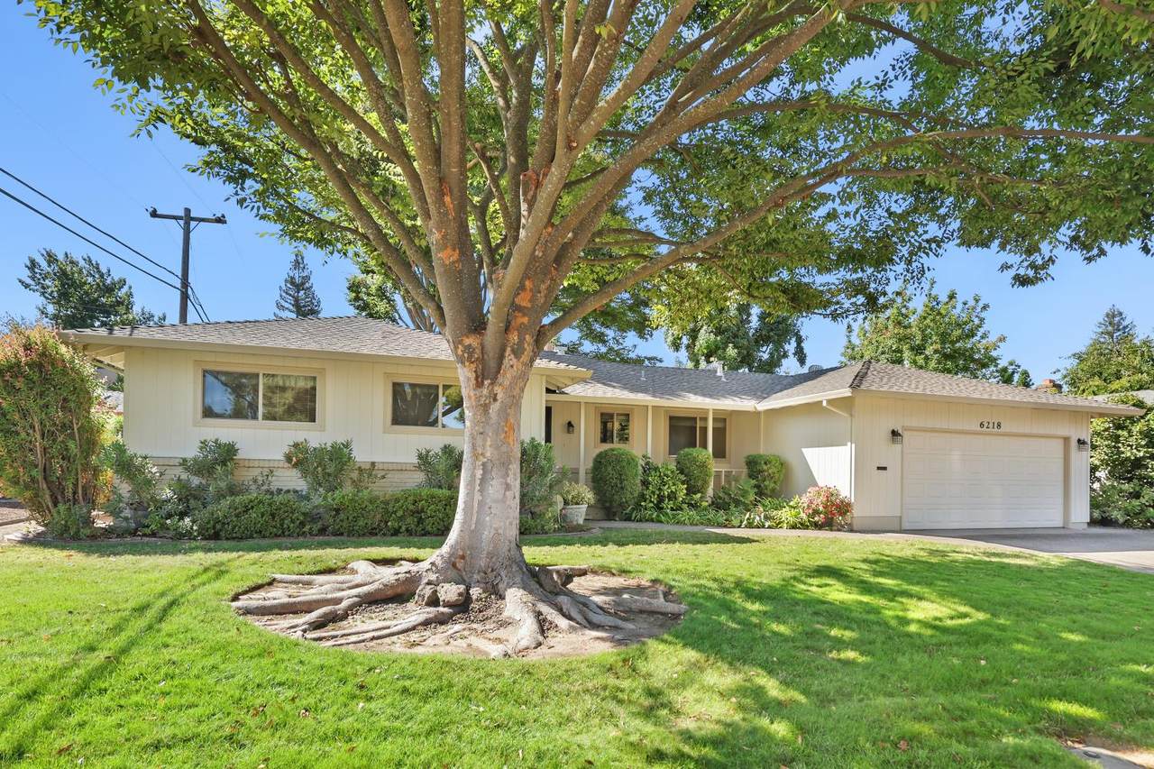 6218 Saint James Drive - Photo 1