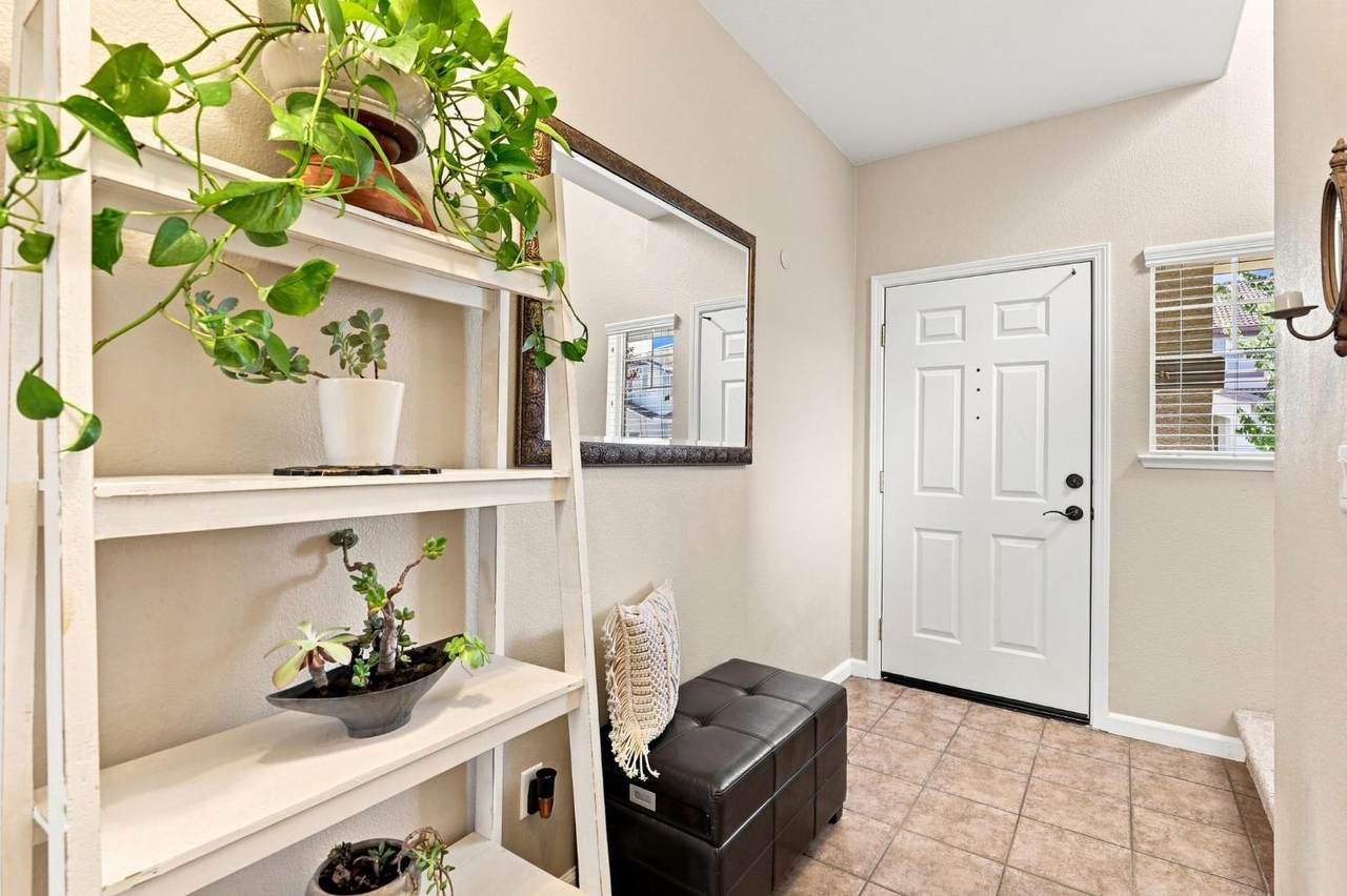 https://bt-photos.global.ssl.fastly.net/sacramento/1280_boomver_1_561205645-2.jpg