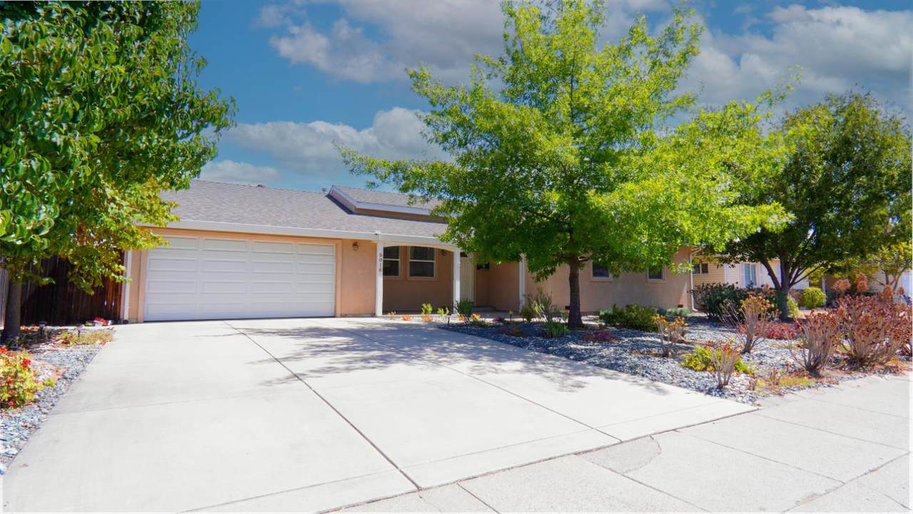 5016 J Parkway - Photo 1