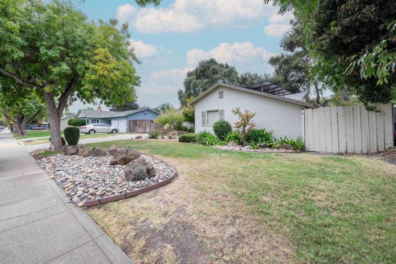 https://bt-photos.global.ssl.fastly.net/sacramento/1280_boomver_1_561208527-2.jpg