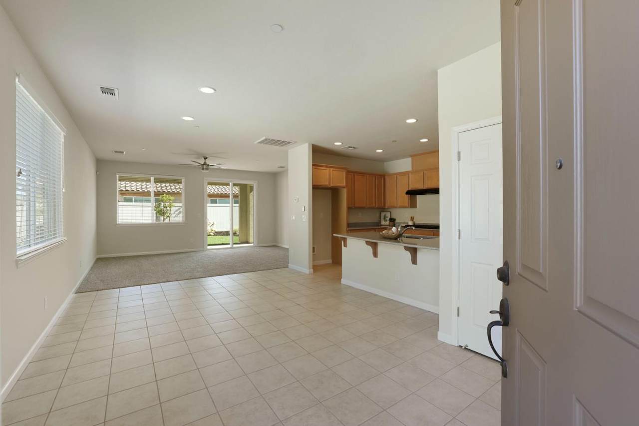 https://bt-photos.global.ssl.fastly.net/sacramento/1280_boomver_1_561209368-2.jpg