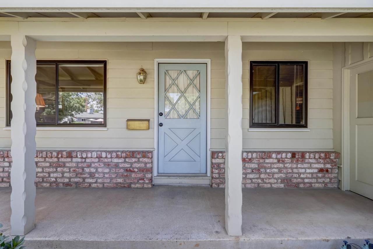 https://bt-photos.global.ssl.fastly.net/sacramento/1280_boomver_1_561210375-2.jpg