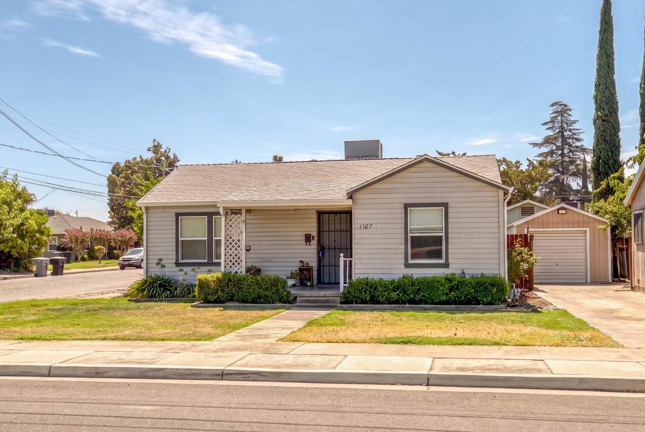 1107 Magnolia Street - Photo 1