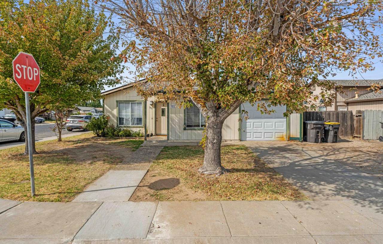 https://bt-photos.global.ssl.fastly.net/sacramento/1280_boomver_1_561211460-2.jpg