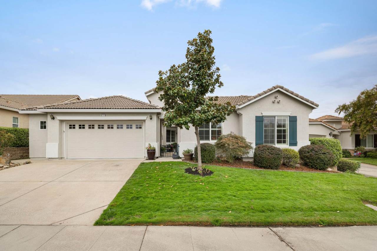 8721 Snow Fall Way - Photo 1