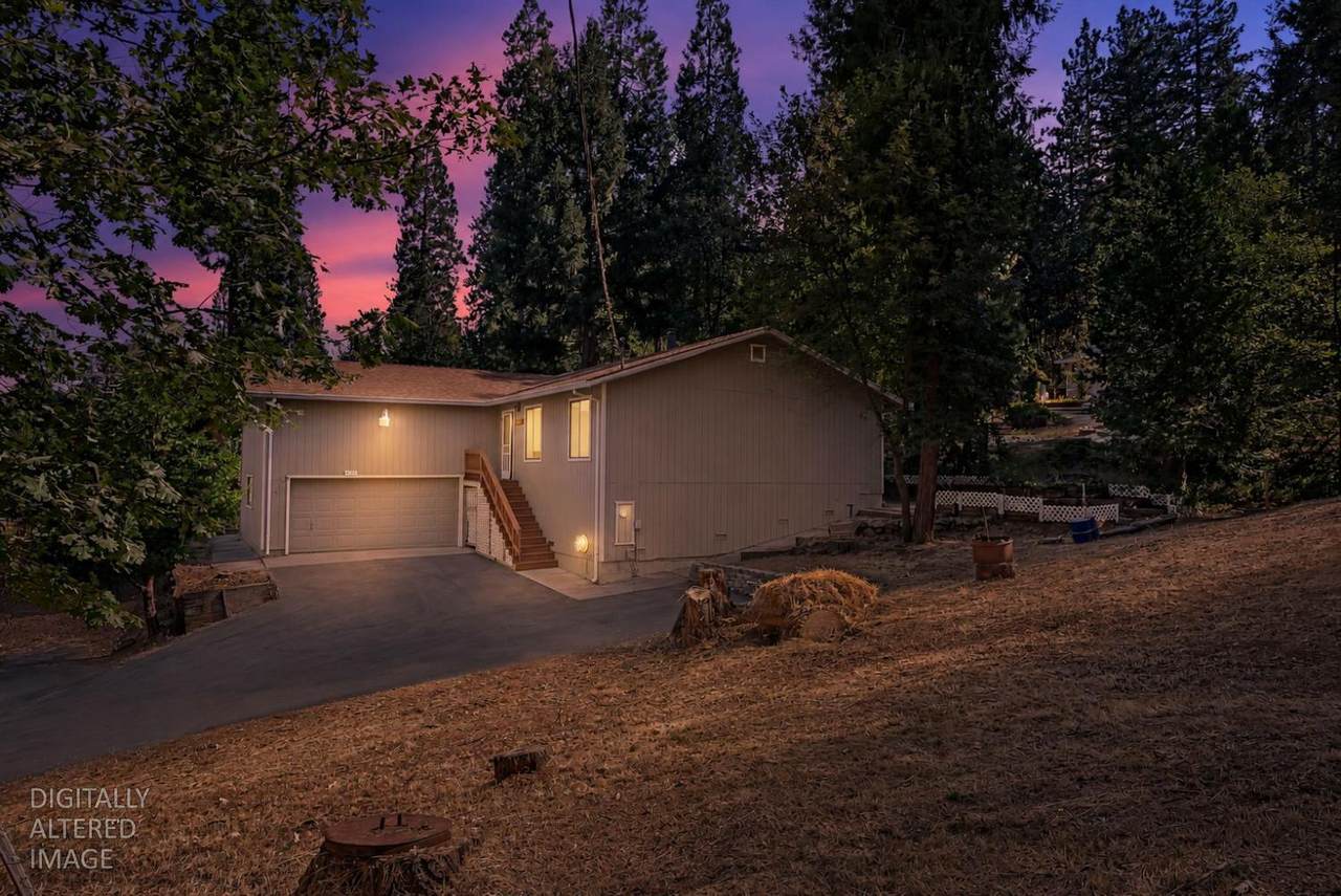24854 Deadwood Court - Photo 1