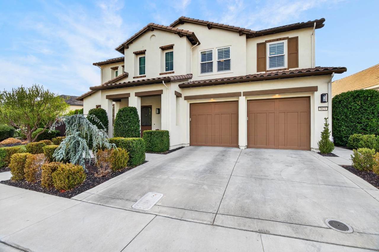 https://bt-photos.global.ssl.fastly.net/sacramento/1280_boomver_1_561213408-2.jpg