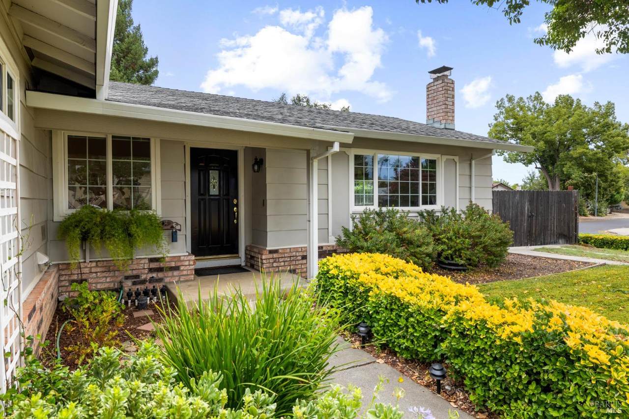 https://bt-photos.global.ssl.fastly.net/sacramento/1280_boomver_1_561213743-2.jpg