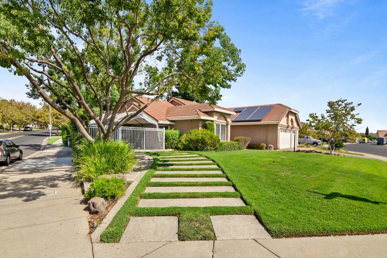 https://bt-photos.global.ssl.fastly.net/sacramento/1280_boomver_1_561213818-2.jpg