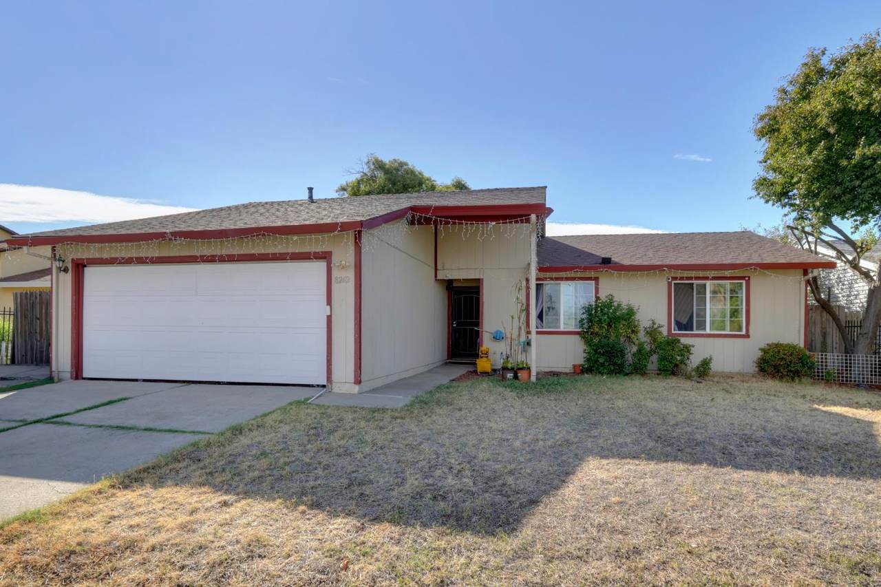 8262 Lockborne Drive - Photo 1