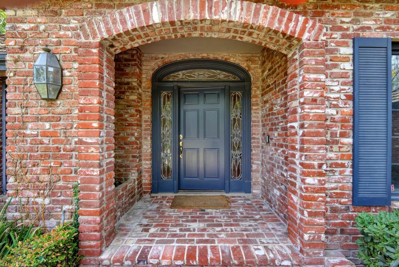 https://bt-photos.global.ssl.fastly.net/sacramento/1280_boomver_1_561214154-2.jpg
