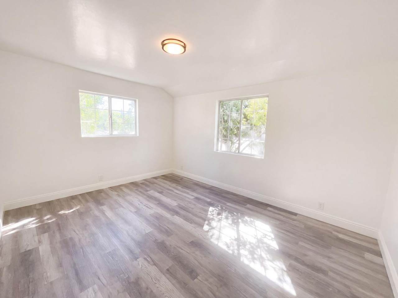 https://bt-photos.global.ssl.fastly.net/sacramento/1280_boomver_1_561214372-2.jpg