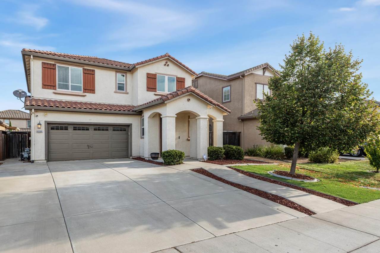 4869 Ammolite Way - Photo 1