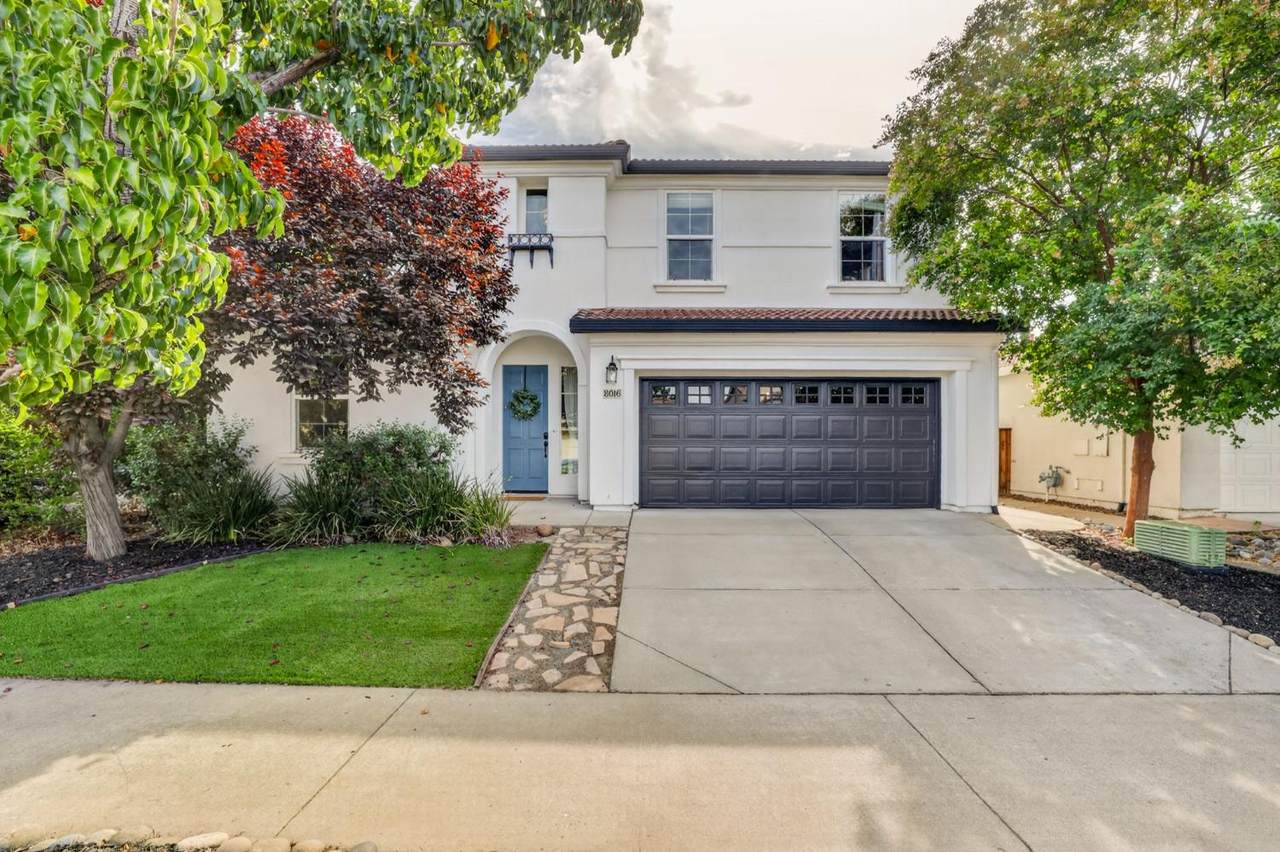 8016 Sienna Loop - Photo 1