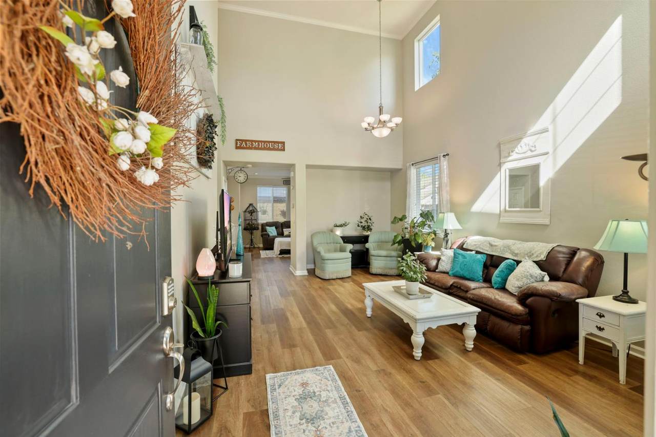 https://bt-photos.global.ssl.fastly.net/sacramento/1280_boomver_1_561214620-2.jpg