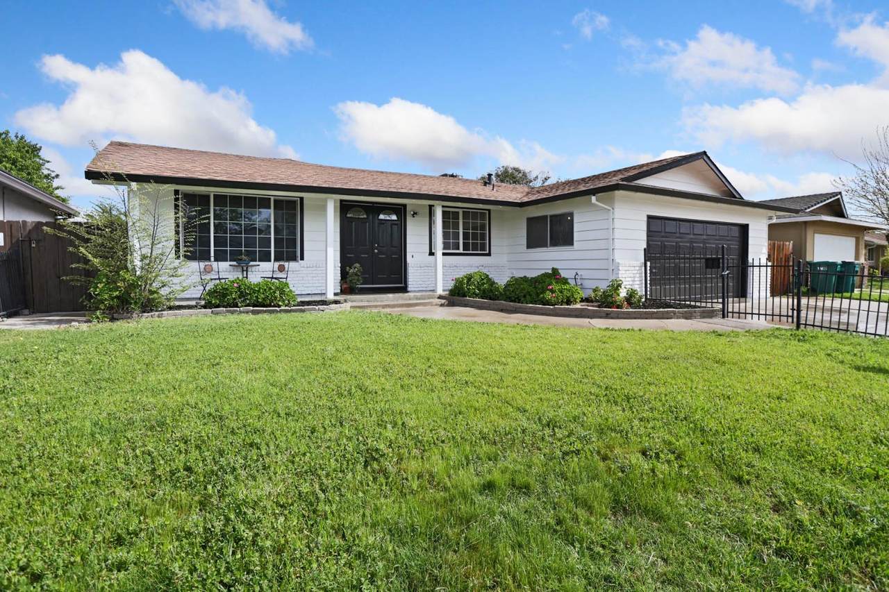 8734 Hermosa Court - Photo 1