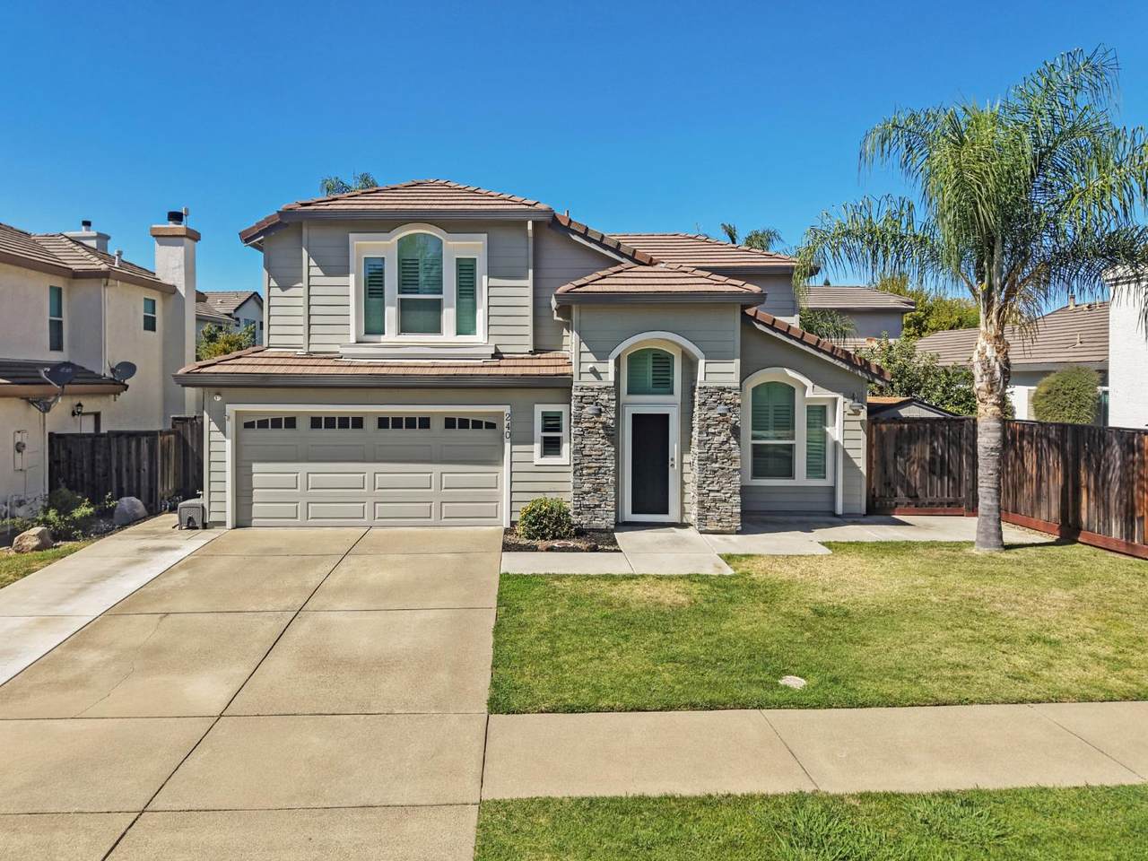 https://bt-photos.global.ssl.fastly.net/sacramento/1280_boomver_1_561214679-2.jpg