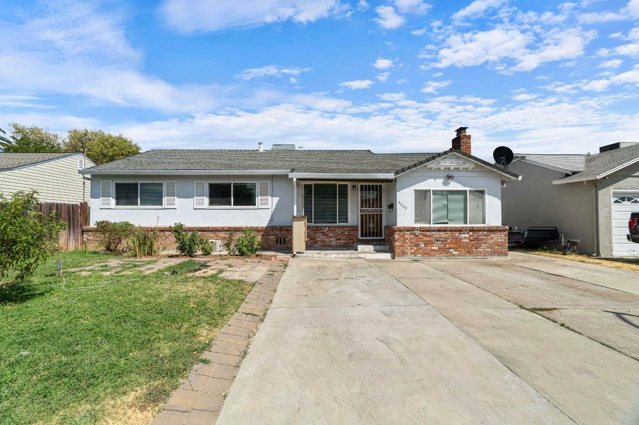 6209 Vista Avenue - Photo 1