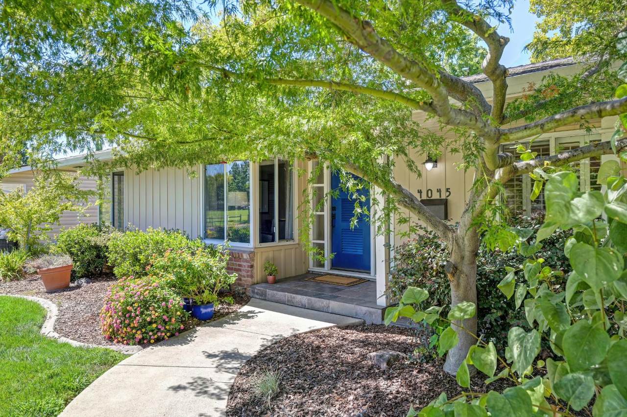 https://bt-photos.global.ssl.fastly.net/sacramento/1280_boomver_1_561214871-2.jpg