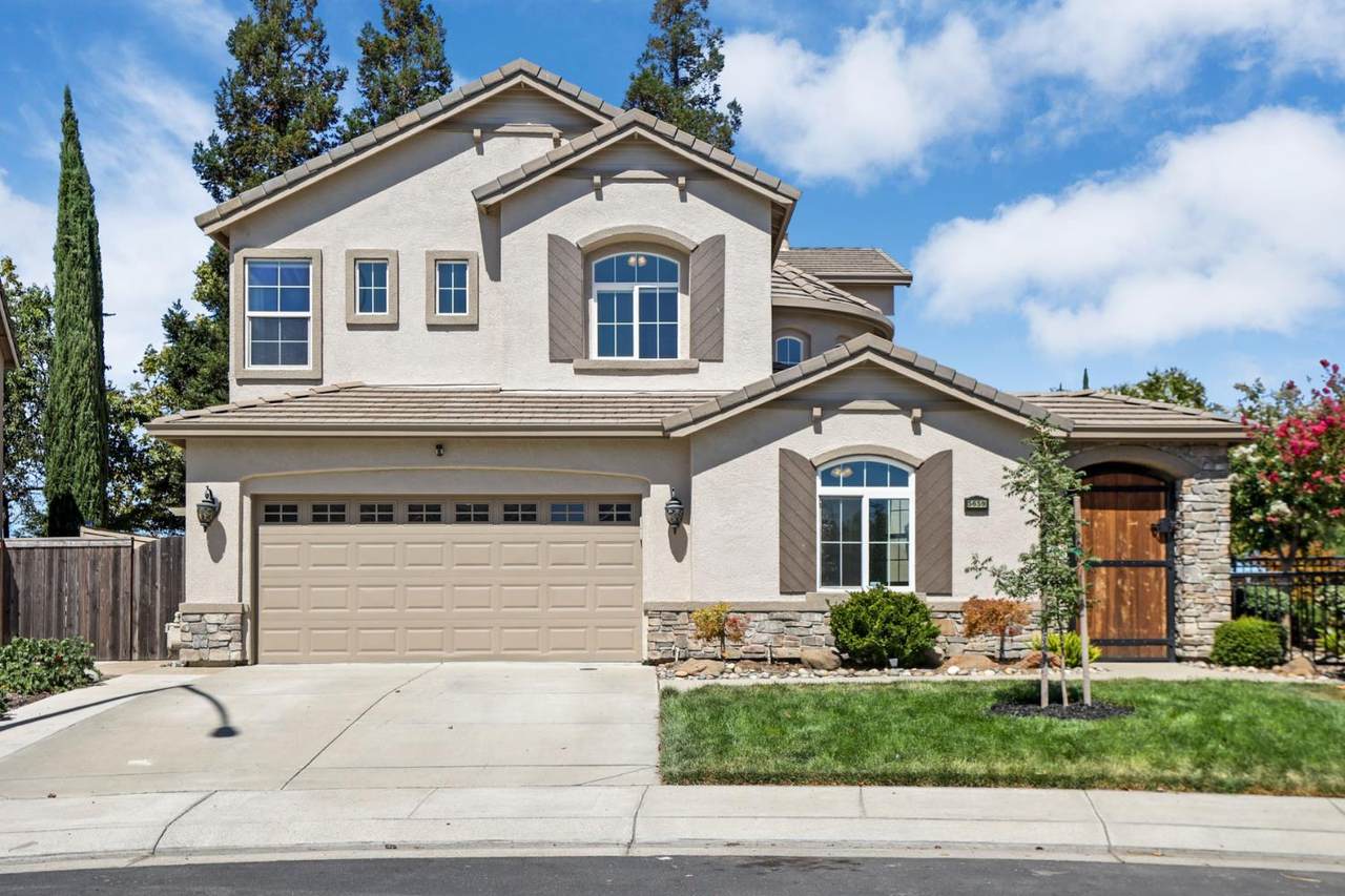 5659 Westchester Circle - Photo 1