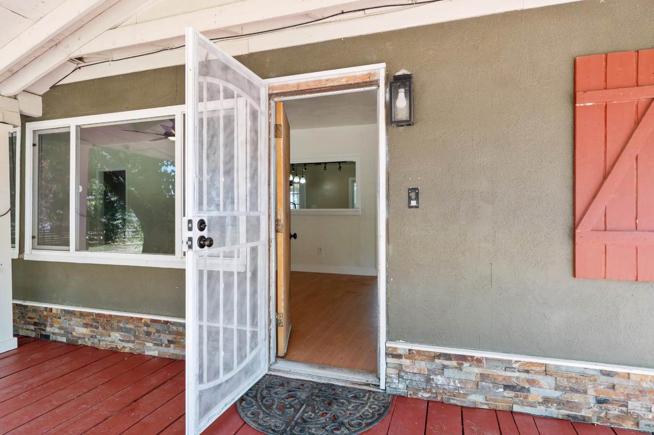 https://bt-photos.global.ssl.fastly.net/sacramento/1280_boomver_1_561214952-2.jpg