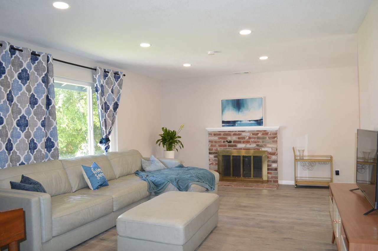 https://bt-photos.global.ssl.fastly.net/sacramento/1280_boomver_1_561215074-2.jpg
