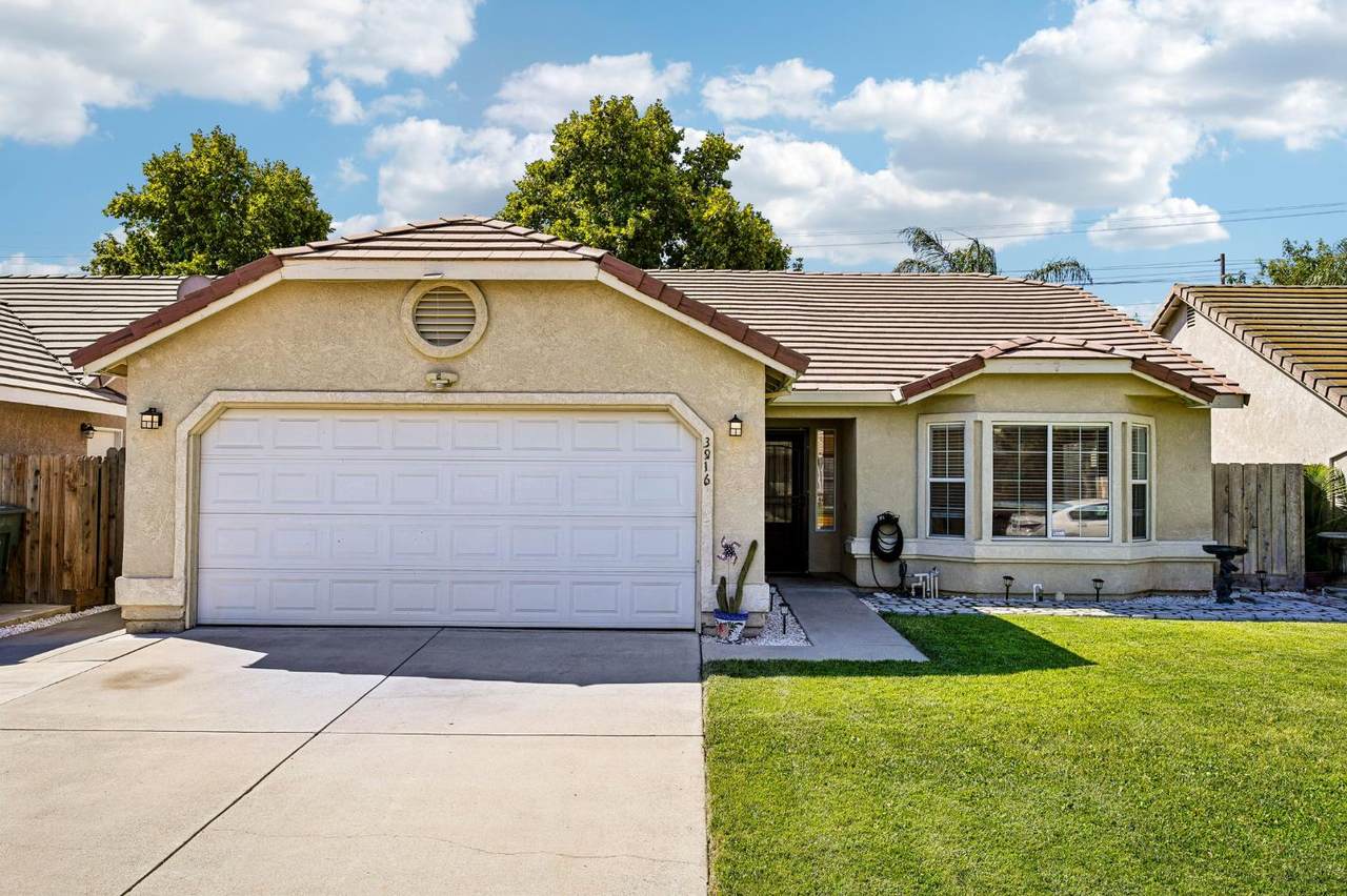 3916 El Portal Place - Photo 1